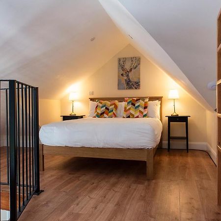 Kylemore House Boutique Apartments - Connemara Suite 외부 사진