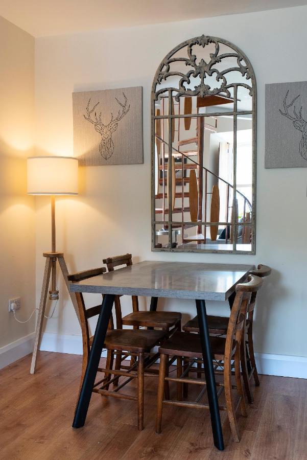 Kylemore House Boutique Apartments - Connemara Suite 외부 사진
