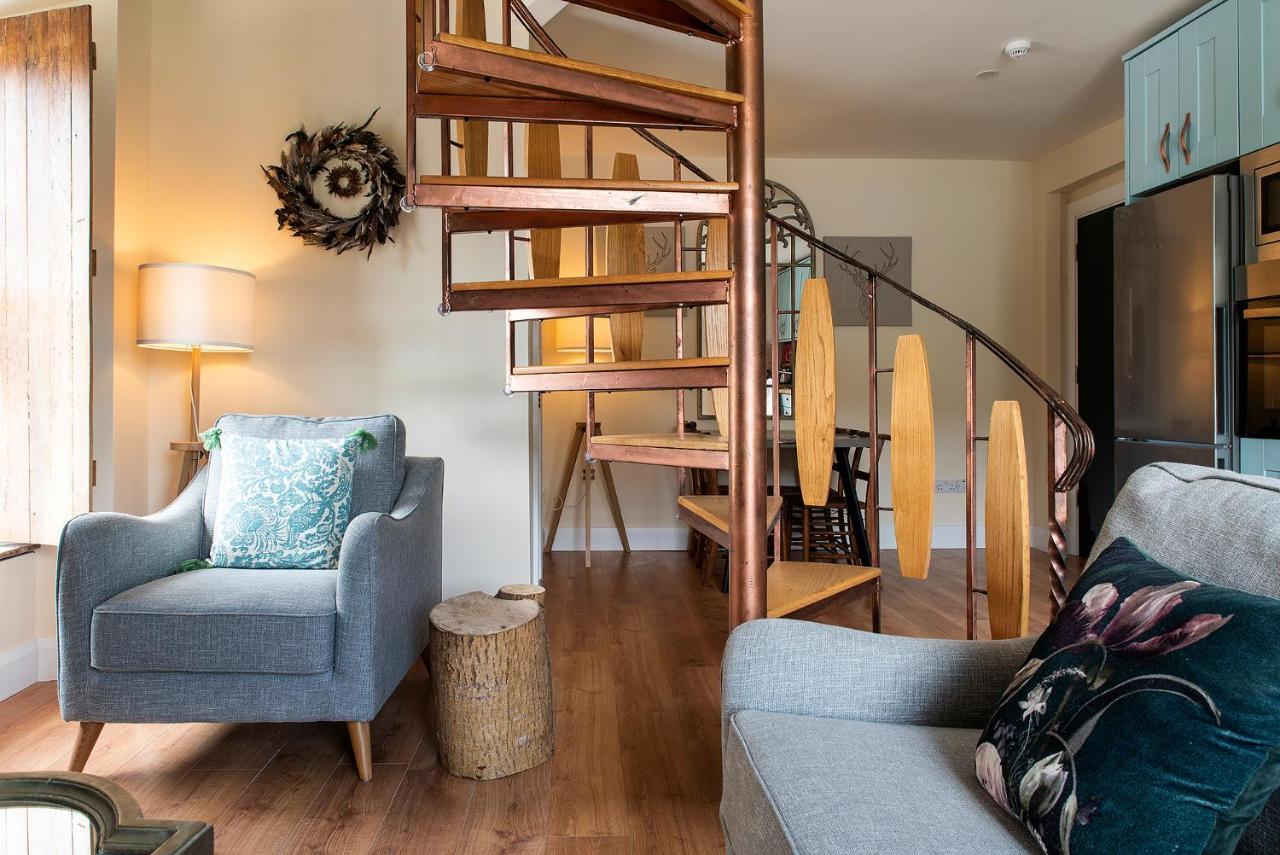 Kylemore House Boutique Apartments - Connemara Suite 외부 사진